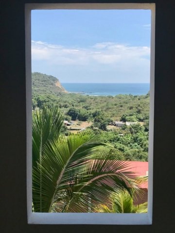 The View - PC14012025